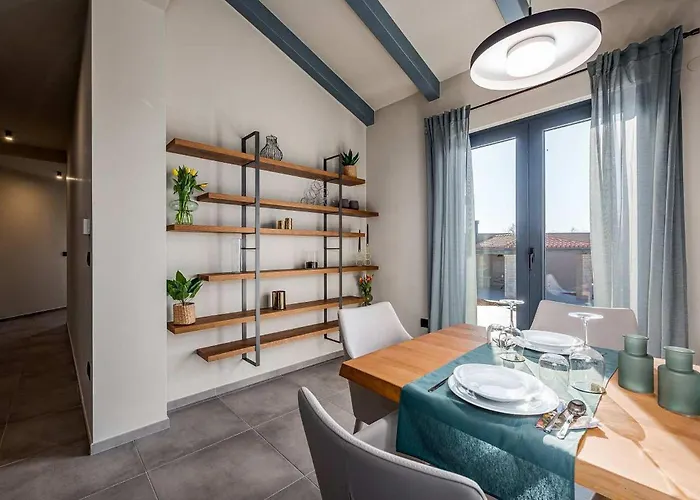 Lukas Markovici * Vizinada