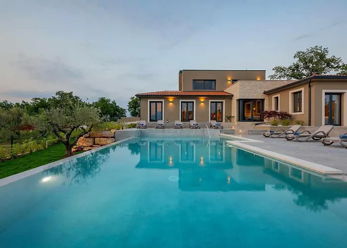 Lukas Markovici Vizinada