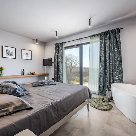 度假居 Lukas Markovici