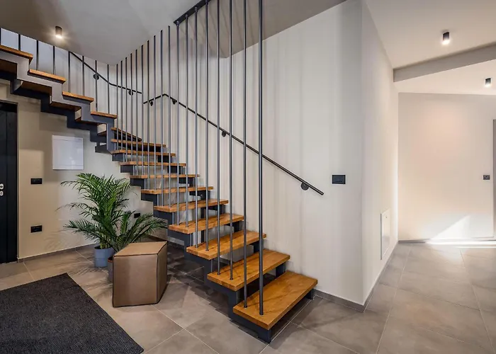 Lukas Markovici 펜션 *